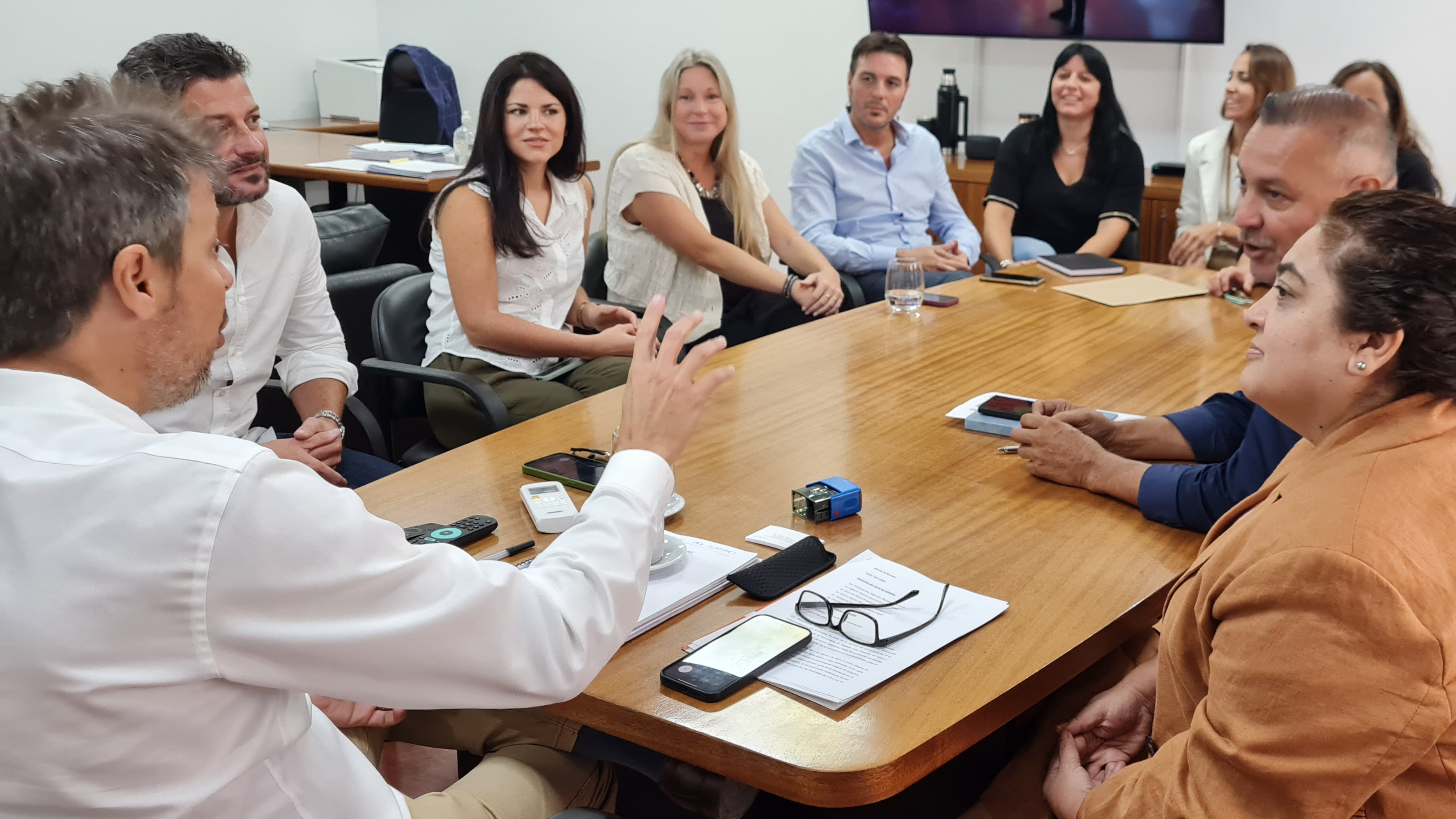 Reunion Apross